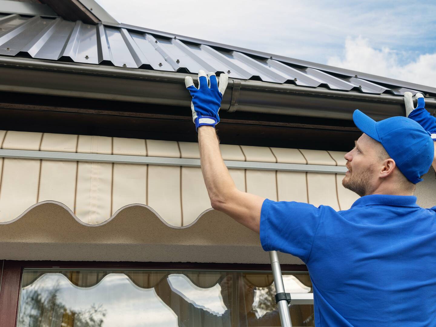 Leo Roofing & Construction