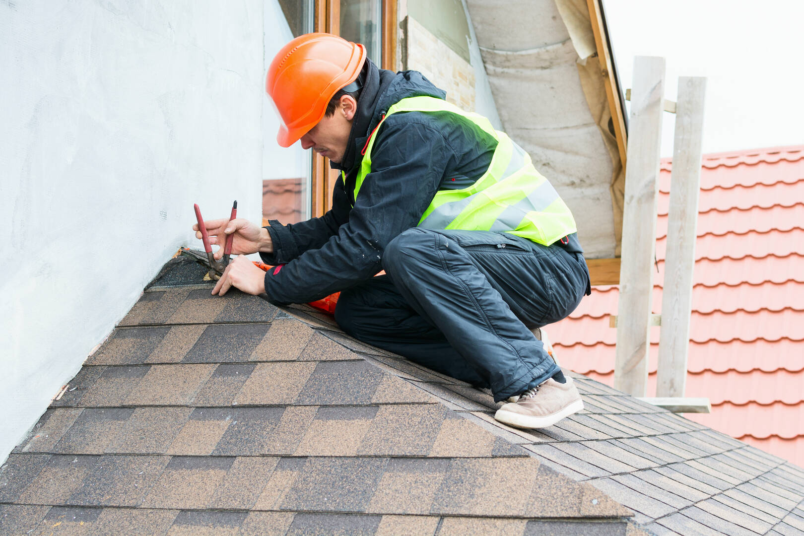 Thomas Roofing & Supply Inc