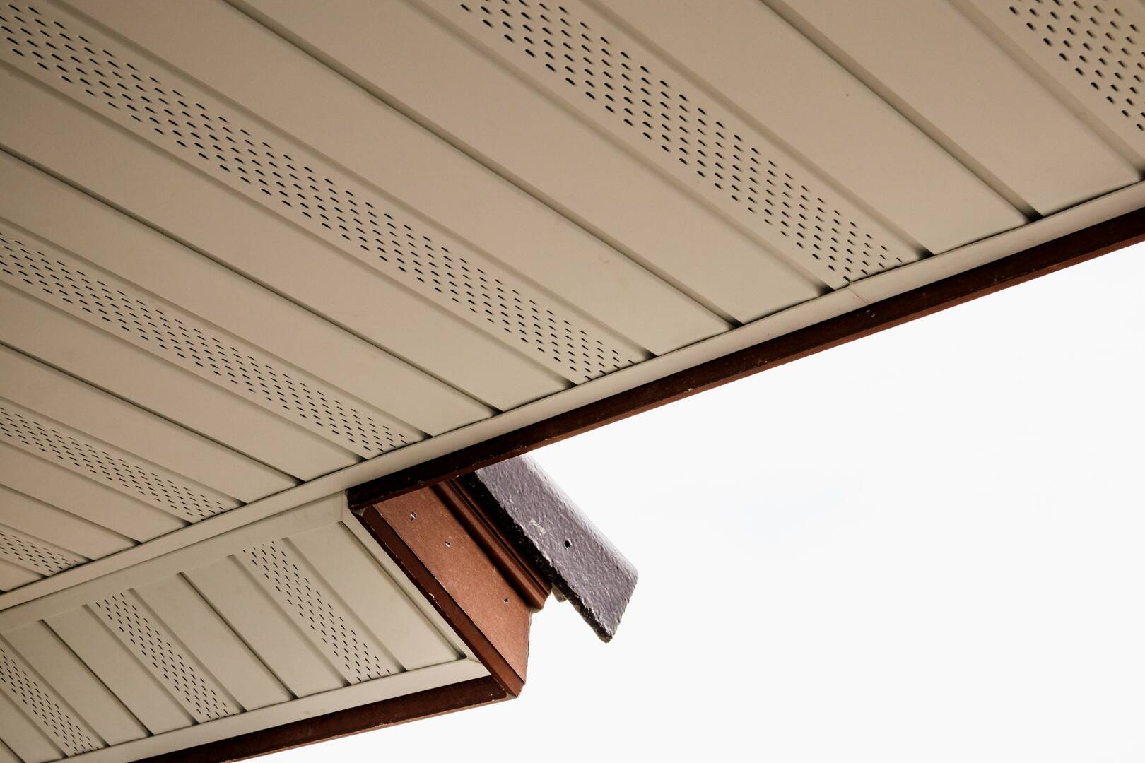 Affordable Roofing and Gutters 